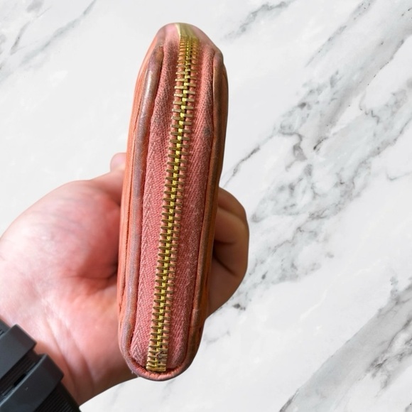 Miu Miu Matelassé Leather Long Zip Wallet in Pink with Box - Picture 8 of 10